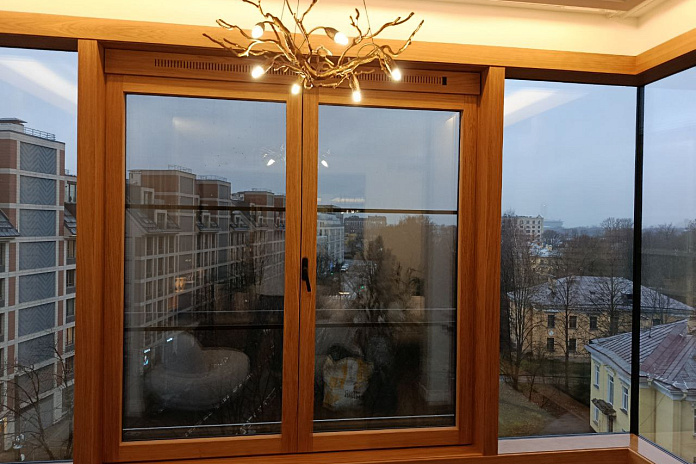 Облицовка эркерного окна дубовым шпоном (5). Работы компании РСК Интерьер.