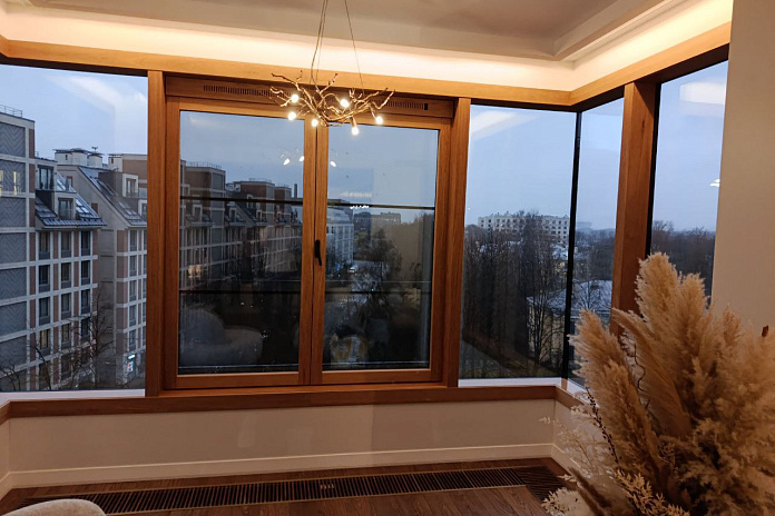 Облицовка эркерного окна дубовым шпоном (2). Работы компании РСК Интерьер.